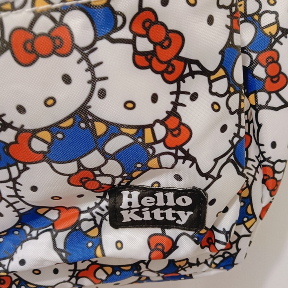 Hello Kitty backpack - Picture 3 of 6